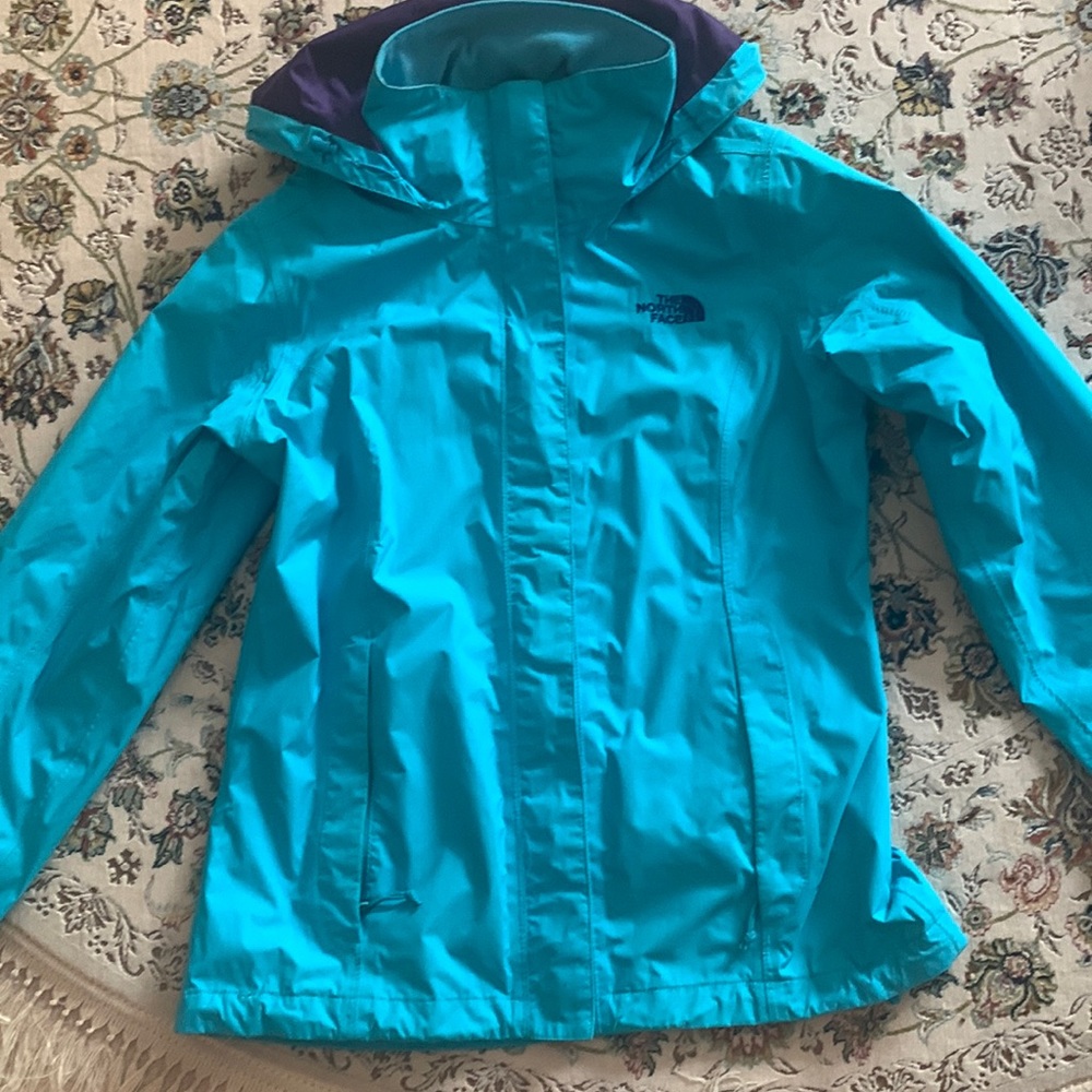 North face rain jacket size small.